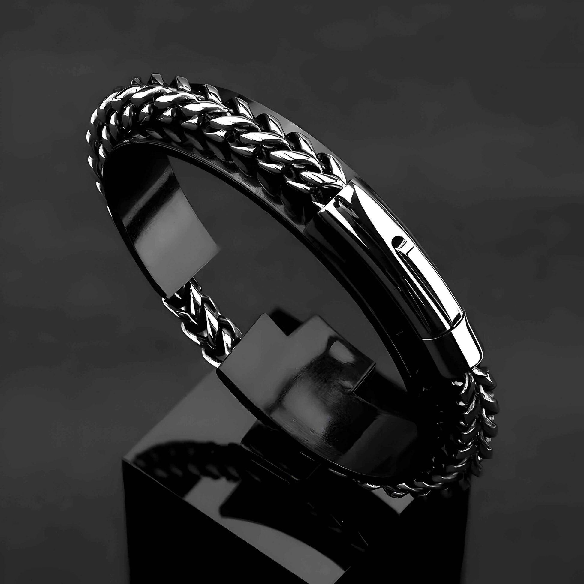 Iron Braid - Bracelet - ForgeOfSparta